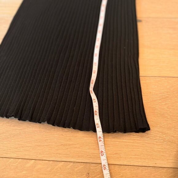 GRACE Knit dressing Beaded Dress - Picture 4 of 8